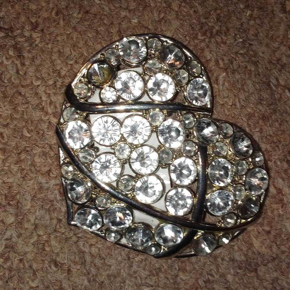 Huge heart shape belt buckle